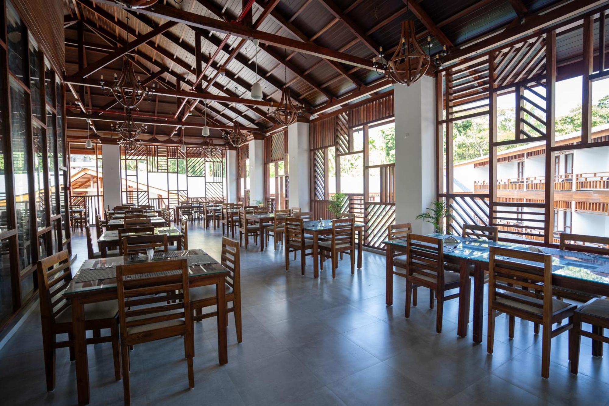 布莱尔港 The Eden酒店 外观 照片