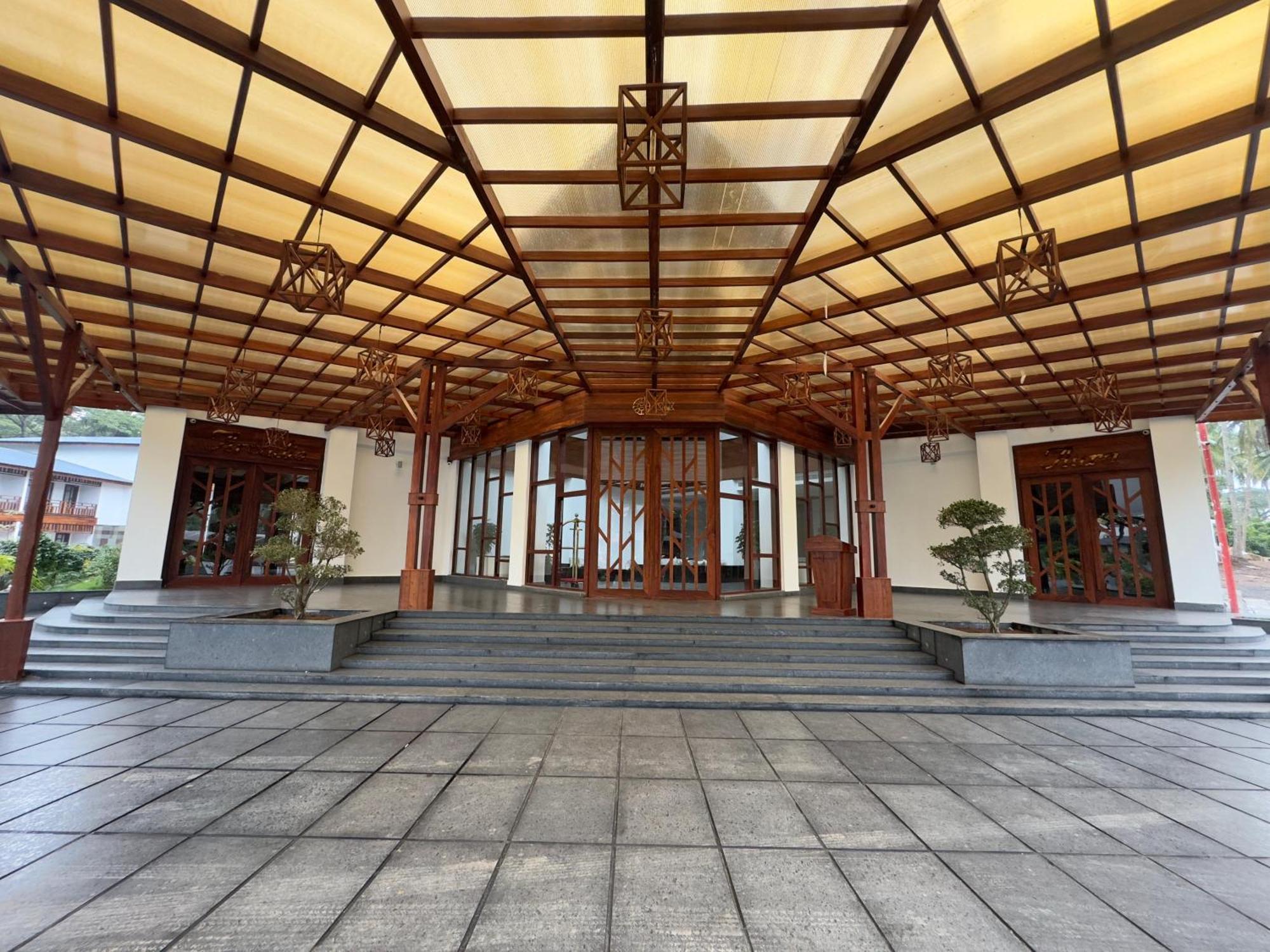 布莱尔港 The Eden酒店 外观 照片